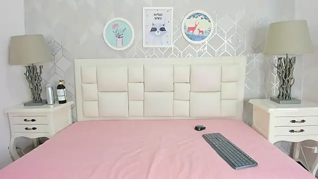 naia cox online show from 03-13-26, 03:55