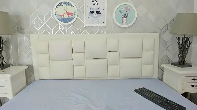 naia cox online show from 01-08-26, 03:34