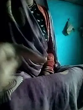 Hot-qwer online show from 01-17-26, 01:15