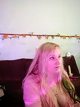 XHelenaX90 online show from 11-13-25, 08:13