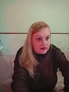 XHelenaX90 online show from 02-26-26, 07:14