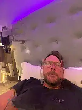 Snapshot of bilf1978 chatting on 02-23-26, 01:55 bilf1978 online show from 02-23-26, 01:55