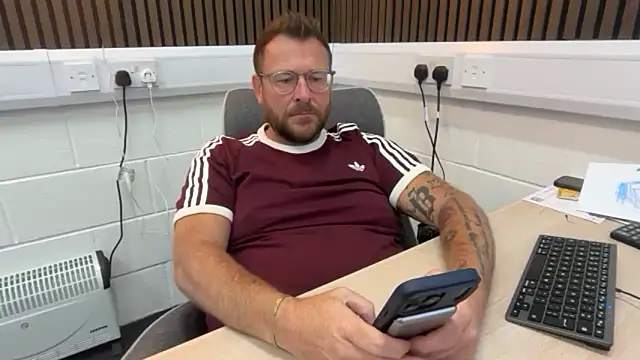 bilf1978 online show from 04-30-26, 08:32