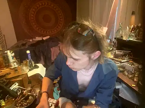 XanderOzzz online show from 09-24-25, 12:11