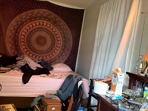 XanderOzzz online show from 11-11-25, 09:31