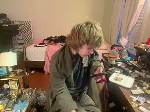 XanderOzzz online show from 05-21-26, 10:45