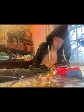 XanderOzzz online show from 11-30-25, 01:12