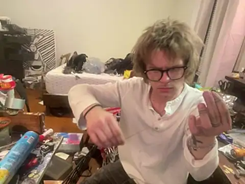 XanderOzzz online show from 05-09-26, 03:21
