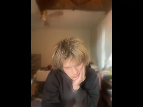 XanderOzzz online show from 05-15-26, 04:27
