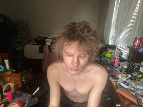 XanderOzzz online show from 05-19-26, 06:15