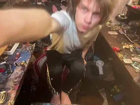 XanderOzzz online show from 05-28-26, 07:05