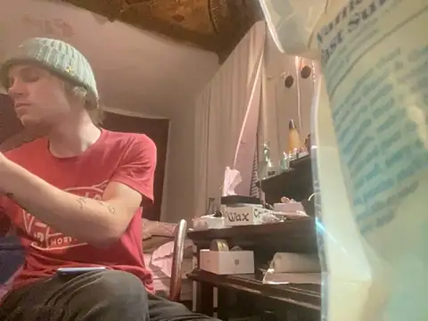 XanderOzzz online show from 09-20-25, 07:35