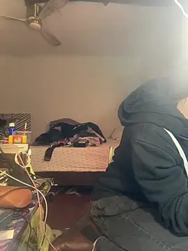 XanderOzzz online show from 02-22-26, 04:15