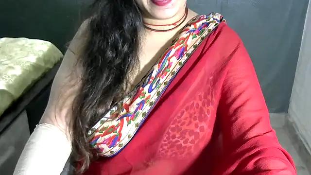Snapshot of sexy_indianboobs chatting on 12-20-24, 04:25 sexy indianboobs online show from 12-20-24, 04:25