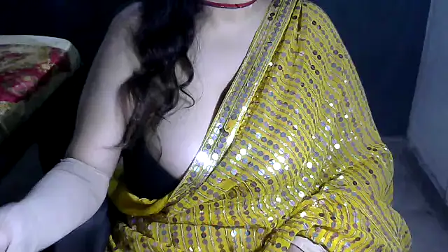 Snapshot of sexy_indianboobs chatting on 12-29-24, 12:23 sexy indianboobs online show from 12-29-24, 12:23