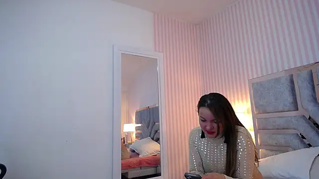 Snapshot of ViictoriaJones_ chatting on 09-20-25, 01:05 ViictoriaJones online show from 09-20-25, 01:05