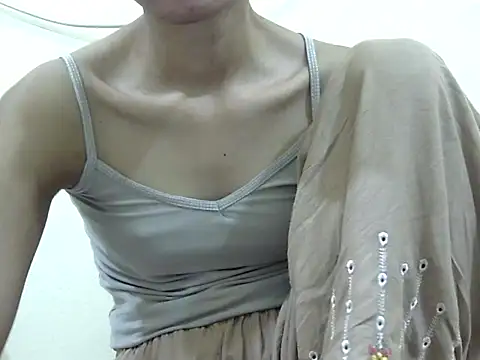 smallcuute online show from 12-14-25, 08:09