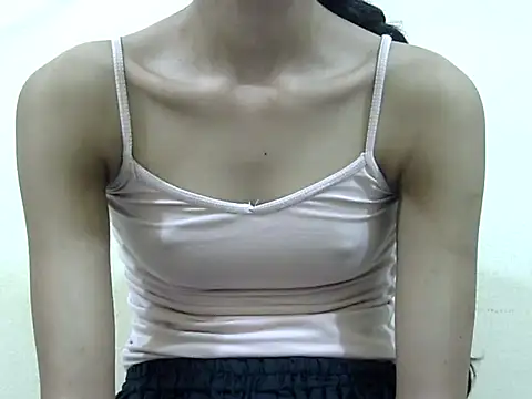 smallcuute online show from 01-09-26, 11:06