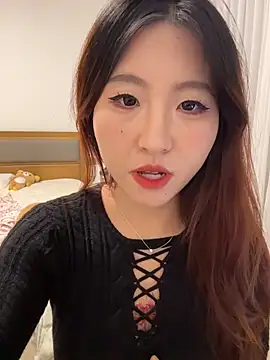 Snapshot of ououlovelove chatting on 02-21-26, 03:14 ououlovelove online show from 02-21-26, 03:14