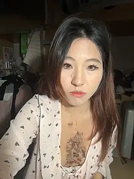 Snapshot of ououlovelove chatting on 03-15-26, 03:52 ououlovelove online show from 03-15-26, 03:52