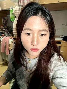 Snapshot of ououlovelove chatting on 11-19-25, 08:25 ououlovelove online show from 11-19-25, 08:25