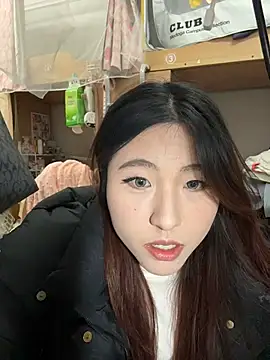 Snapshot of ououlovelove chatting on 02-09-26, 02:15 ououlovelove online show from 02-09-26, 02:15