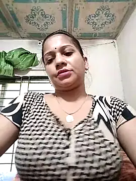 Snapshot of Payel_50 chatting on 06-26-26, 05:35 Payel 50 online show from 06-26-26, 05:35