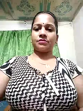 Snapshot of Payel_50 chatting on 07-05-26, 03:52 Payel 50 online show from 07-05-26, 03:52