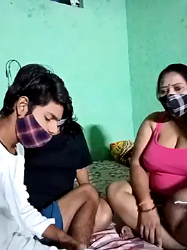 LoveOnStream online show from 10-28-25, 11:58