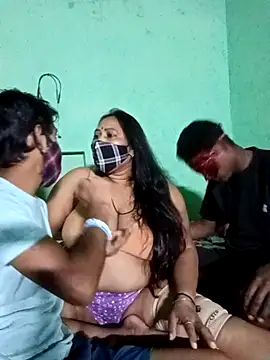 LoveOnStream online show from 10-26-25, 01:44