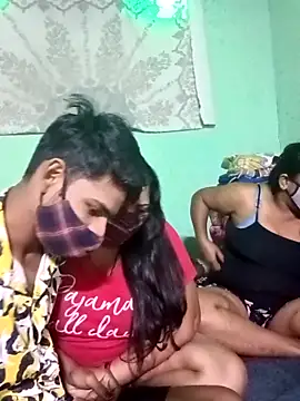 LoveOnStream online show from 11-29-25, 03:06