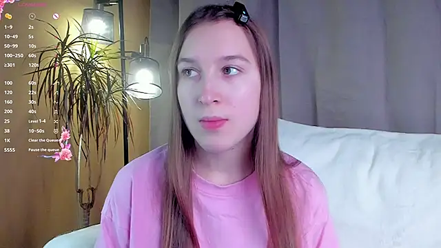 NanaMertins online show from 11-28-25, 01:28