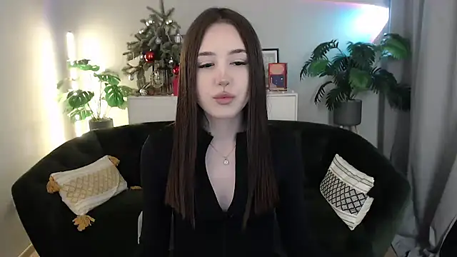 BlackEyesGirl online show from 01-13-26, 06:39