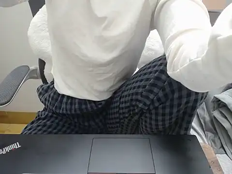 Lamoon 2k online show from 10-27-25, 02:56