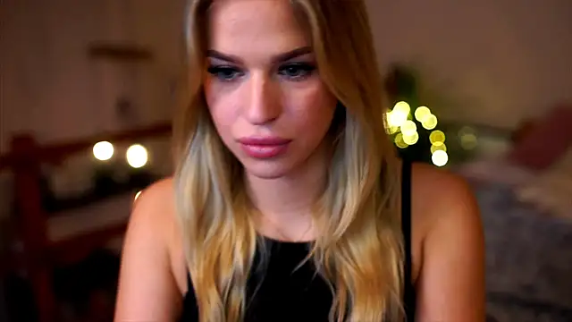 Emilyvanroessel online show from 09-26-25, 01:18