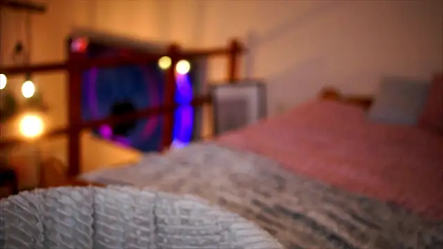 Emilyvanroessel online show from 01-17-26, 08:51