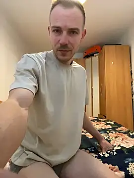 Skinny0150 online show from 03-31-26, 03:58