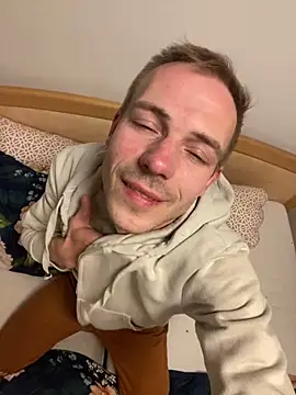 Skinny0150 online show from 11-18-25, 10:45