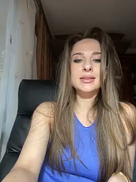 Snapshot of _shadylady_ chatting on 09-08-25, 03:33  shadylady  online show from 09-08-25, 03:33