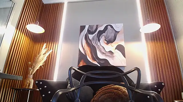 CurlyDani online show from 03-31-26, 02:08