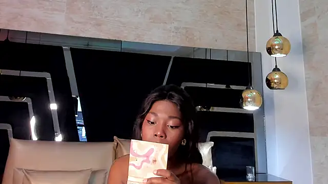 Snapshot of AbbieCyruz chatting on 09-16-25, 12:06 AbbieCyruz online show from 09-16-25, 12:06