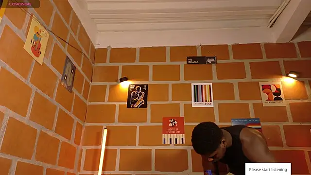 Snapshot of JothaFit chatting on 02-20-26, 11:12 JothaFit online show from 02-20-26, 11:12