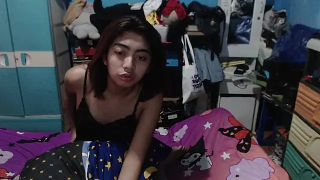 PrettyMae20 online show from 03-19-26, 06:35