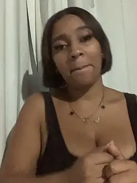 Snapshot of Crisschiavo chatting on 11-04-25, 01:09 Crisschiavo online show from 11-04-25, 01:09