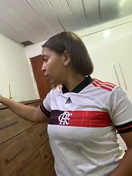 Snapshot of Crisschiavo chatting on 09-27-25, 11:55 Crisschiavo online show from 09-27-25, 11:55