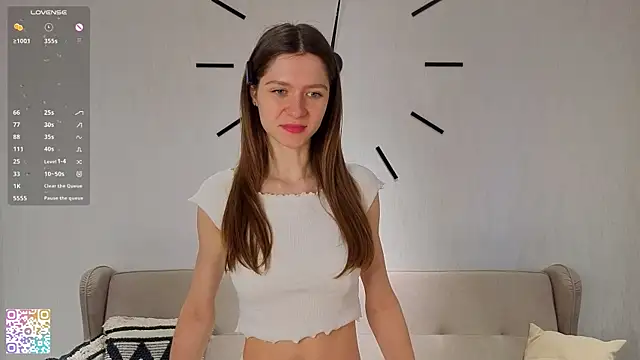 MinaMancilla online show from 09-26-25, 04:19