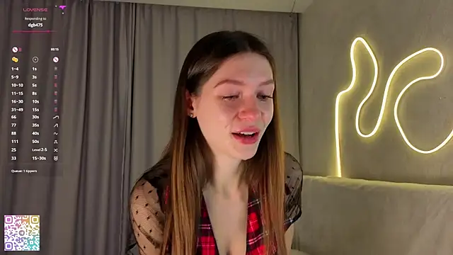 MinaMancilla online show from 11-03-25, 04:17