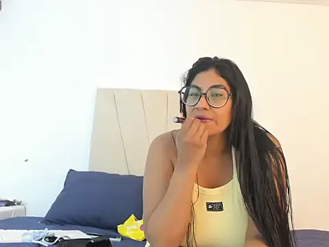 Snapshot of _Miaa_khalifa_ chatting on 09-25-25, 12:11 Miaa khalifa online show from 09-25-25, 12:11
