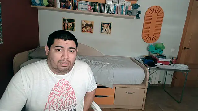 Martigato3 online show from 06-18-26, 01:16
