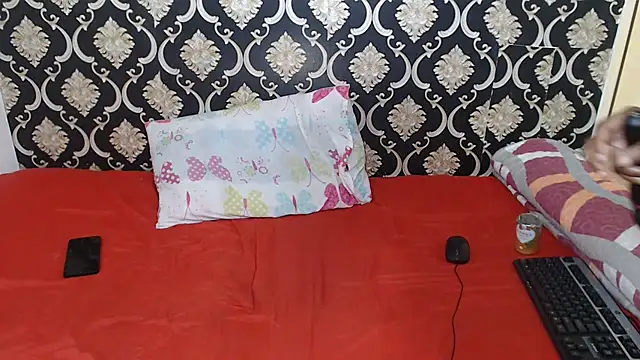 ExoticCandyx online show from 01-11-26, 09:44